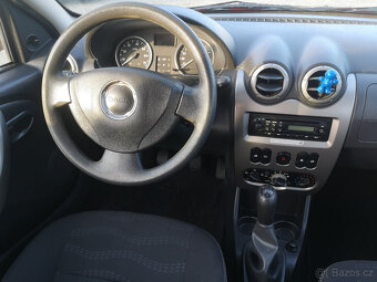 Dacia Sandero 1.6 Stepway - 8