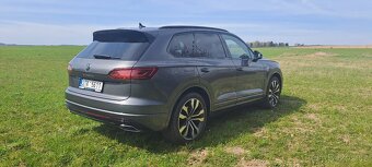 VW Touareg 3.0 TDI DSG 210kW R-LINE 4x4 VZDUCH - 8