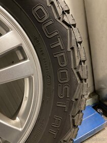 Mitsubishi Outlander 215/70/16 Nokian Outpost AT - 8