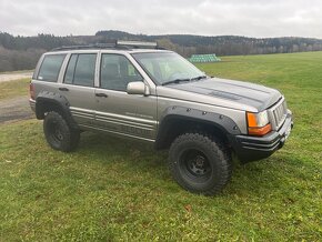 Jeep Grand Cherokee ZJ 5,9 - 8