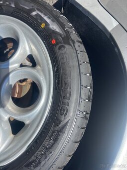 Alfa Romeo 147 1.9 JTD - 8