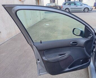 Peugeot 206 1.4 HDI 50 kW - 77.000KM, NOVÁ STK DO 4/2027 - 8