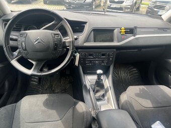 Citroen C5 2,0 HDI 103kW NAVI AUT.KLIMATIZACE SENZORY - 8