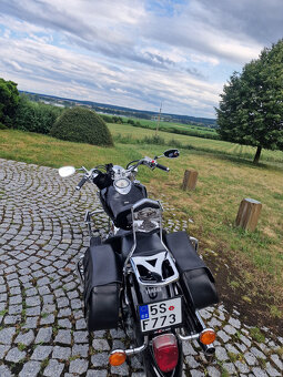 YAMAHA DragStar XVS 1100 - 8