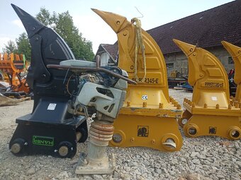 Rozryvák pro bagr 20-36t - 8