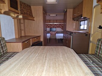 Věky karavan na pevné stání - 8