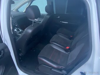 Ford S-MAX - 8