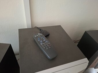 Prodám HiFi věž Philips FW M390 s Bluetooth - 8