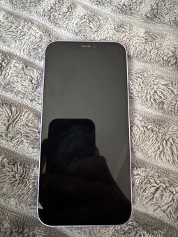 iPhone 12 - 8