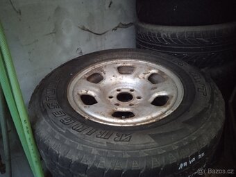 Nissan Navara D40 kola 16" - 8