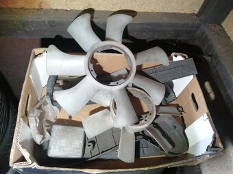 Nissan Terrano 1 D21 Díly - 8