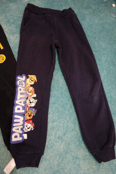 Kalhoty, tepláky vel. 128, 122 - 8