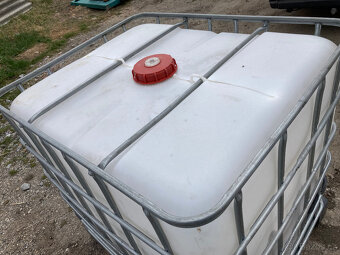 Nádrž plastová na 1.000 l IBC kontejner od 1.000 kč - 8
