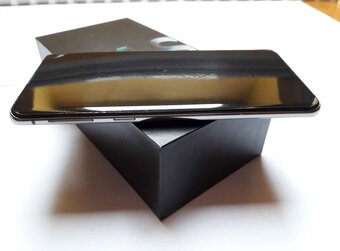 SAMSUNG GALAXY S10 8GB/128GB - 8