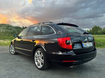 Škoda Superb 2.0 TDi 103kw DSG Facelift - 8