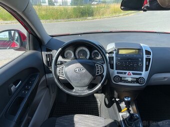 Kia Ceed 1.6i 93kW 2009 - 8