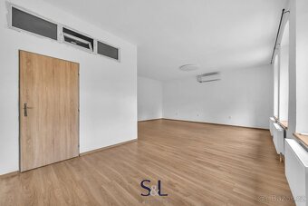 Prostorný byt 2+1 se zahradou v rodinném domě - projekt Mlýn - 8