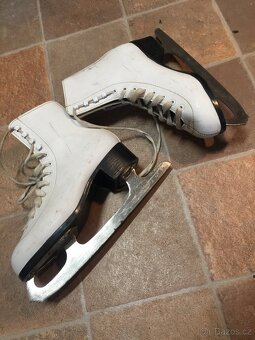 bílé krasobruslařské dámské brusle vel 36 - 8