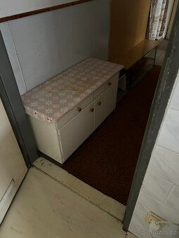 Zachovalý nábytek za odvoz - 8