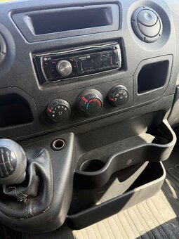 Renault master 8míst - 8