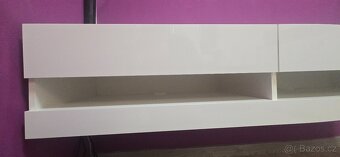 Prodám televizní stolek/skříňku - 8