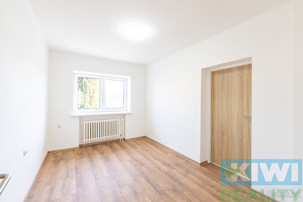 Pronájem, byt 4+1, 74 m2, Dolní Lhota - 8