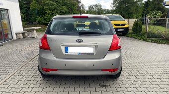 Kia Cee´d, 1.4CVVT / 2X SADA ALU KOL /RV 2/2011 - 8