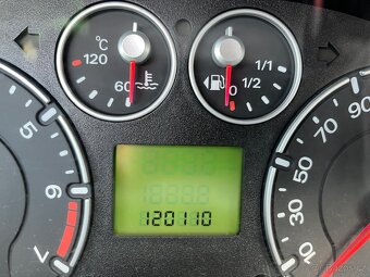Ford Fiesta - 8