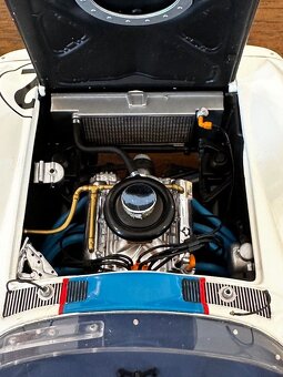 1/18 Exoto Chevrolet Corvette Grand Sport Roadster White - 8