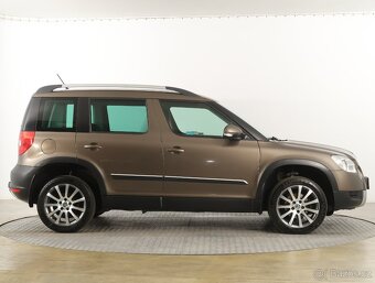 Škoda Yeti 2.0 TDI, 2012, 130 031 km - 8