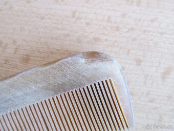 HISTORICKÝ POPELNÍČEK , HŘEBEN KOSTĚNÝ - 8