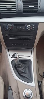 BMW Řada 1 123d 150kW MANUÁL - 8