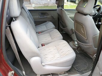 Ford Galaxy 1.9 PD - 8