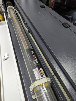 150wattový CO2 laserový řezací a gravírovací stroj Boss Lase - 8