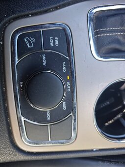 Jeep grand Cherokee 3.0 diesel cena s DPH - 8