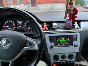 Škoda Rapid 1.6 TDI 85kw - 8