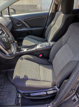Prodám Toyota Avensis T27 2010 2.0 D-4D - 8