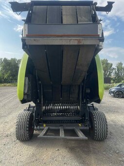 Lis Claas Variant 365 RC s variabilní komorou - 8