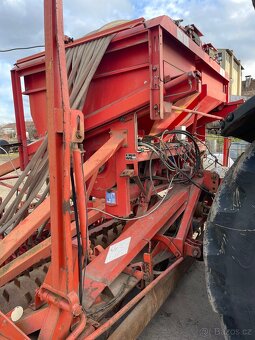 Secí stroj kuhn venta al 402 - 8