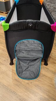 Cestovní postýlka - 8