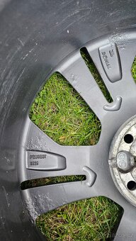Sada Alu Kola Peugeot 308 GT R18 5x108 - 8
