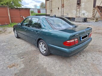 E240 W210 - 8