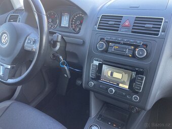 TOURAN,2.0TDI,103KW,VÝHŘEV,DIGI,NAVI,PARKASIST,TZ,SERVIS VW - 8