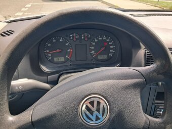 VW GOLF IV 1.4 16V 55kw - 8