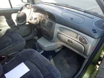 Renault Megane Scénic 1,9dti - 8