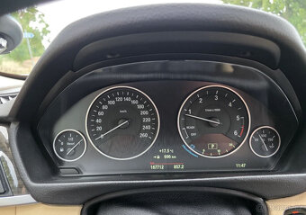 BMW Seria 3 320d Touring Luxury Line - 8
