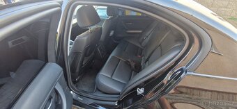 BMW E90 320i - 8
