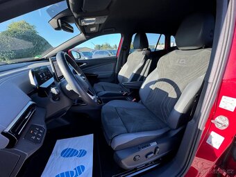 VW ID.4 2025 Pure 125kw,matrix,tažné,kamera,tepelko,keyless - 8