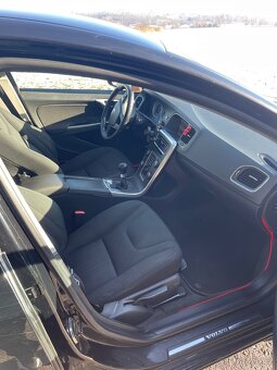 Volvo S60 edrive 2011 - 8