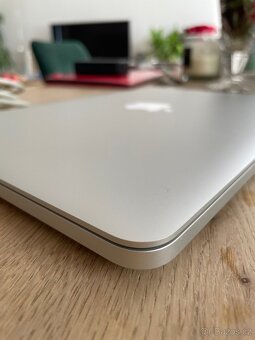 Apple MacBook PRO 13” early 2015 - 8
